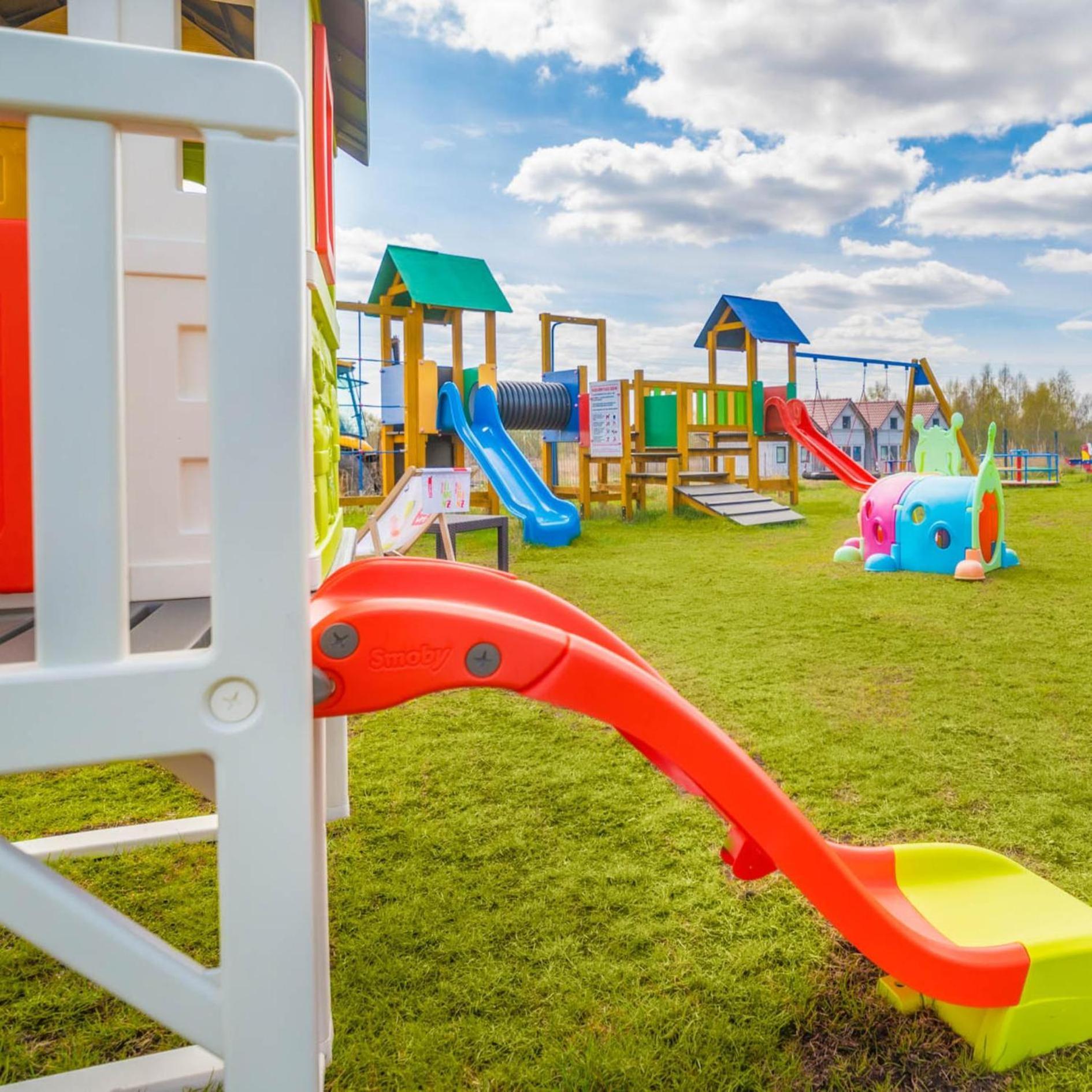 Olivina Park Spa - Domki Z Dostepem Do Krytego Basenu, Saun, Wyzywienia I Atrakcji Dla Dzieci Niechorze Luaran gambar