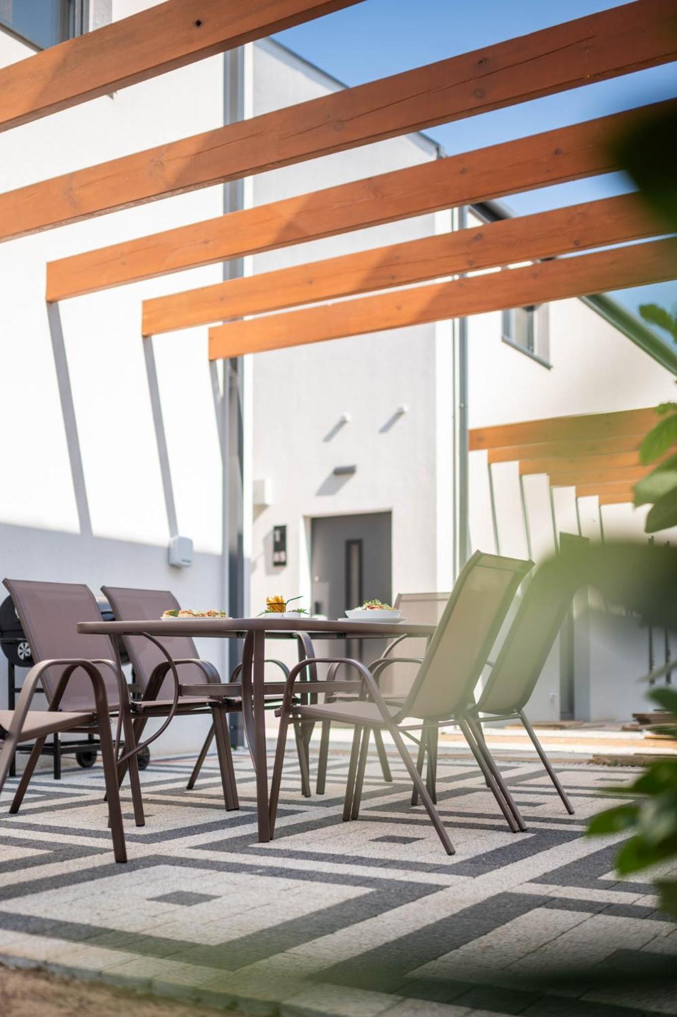 Olivina Park Spa - Domki Z Dostepem Do Krytego Basenu, Saun, Wyzywienia I Atrakcji Dla Dzieci Niechorze Luaran gambar