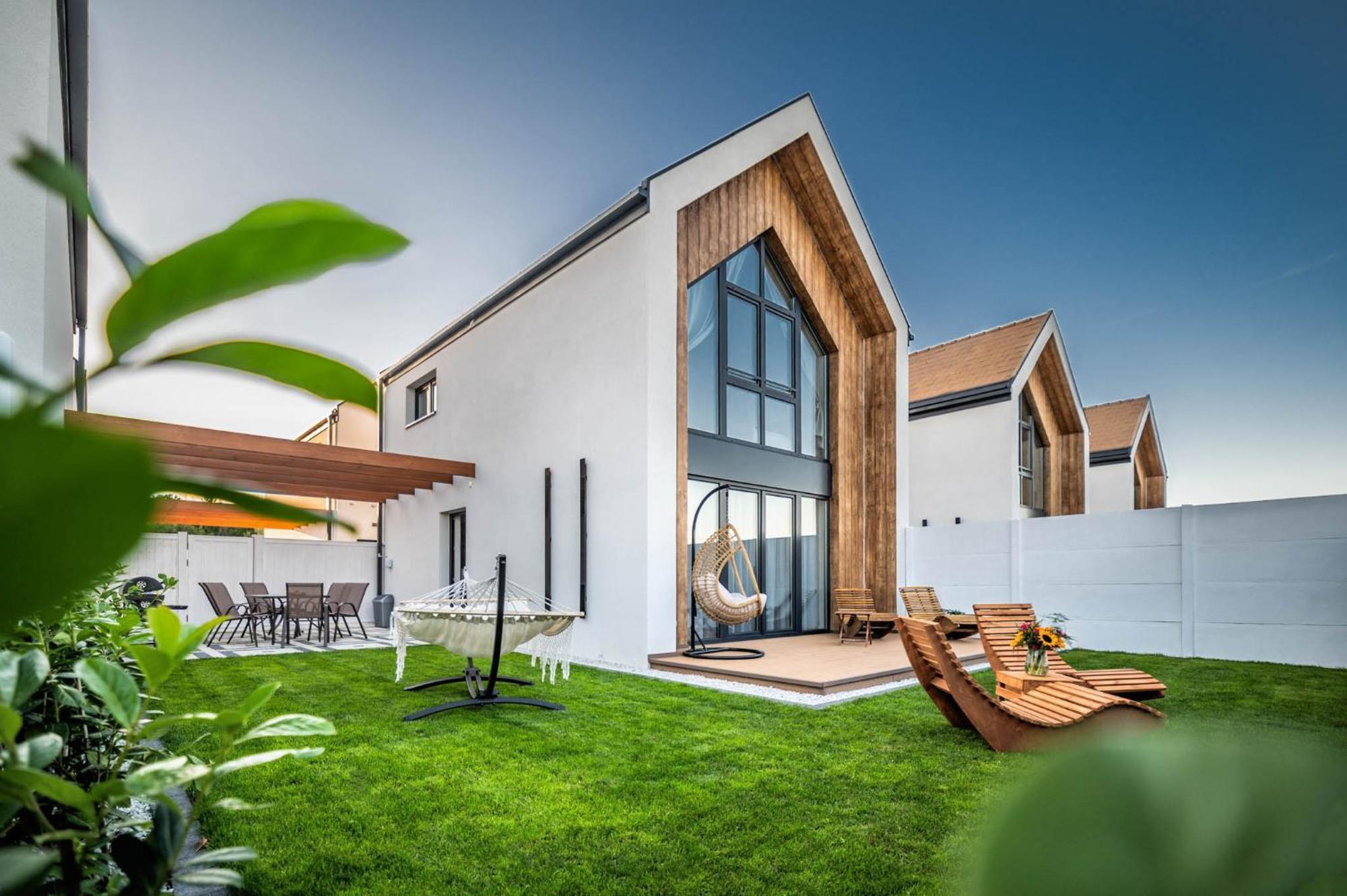 Olivina Park Spa - Domki Z Dostepem Do Krytego Basenu, Saun, Wyzywienia I Atrakcji Dla Dzieci Niechorze Luaran gambar
